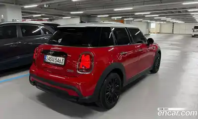 Mini Cooper 2023 1.5 гидро в Москве № 1548050, миниатюра 6