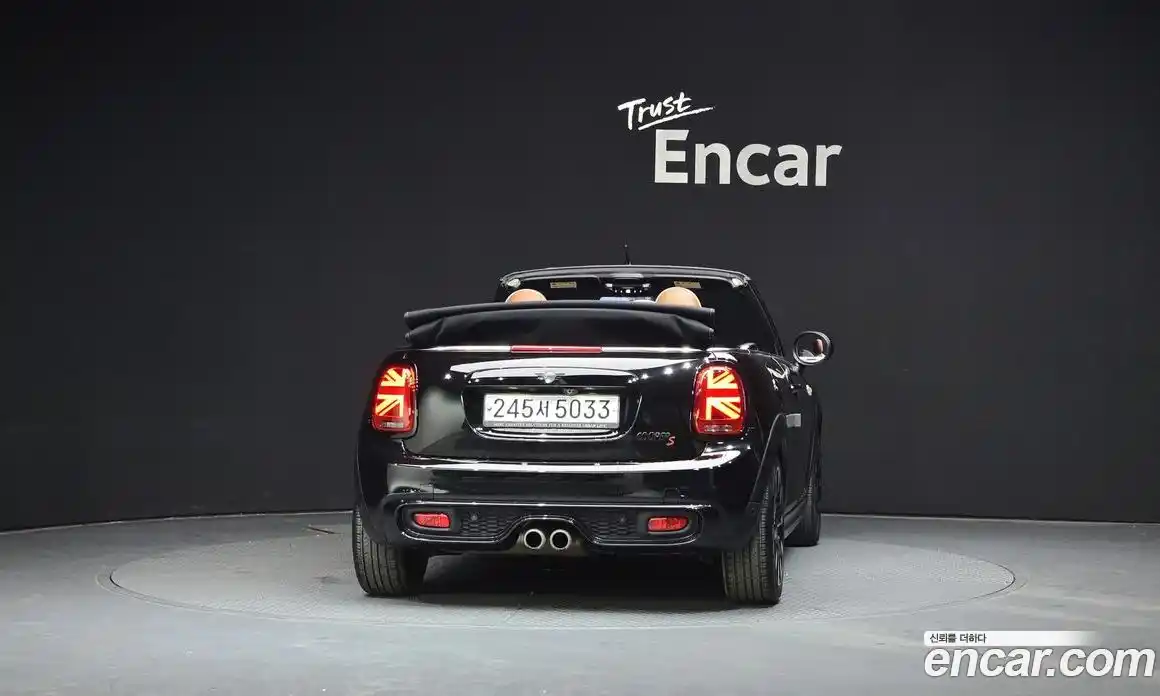 Mini Cooper Convertible 2019 2.0 гидро в Москве № 1548292, фото 4