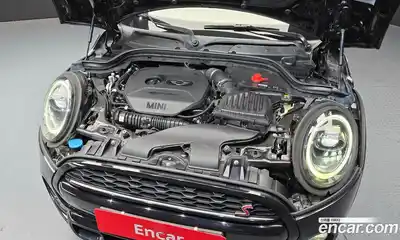 Mini Cooper Convertible 2019 2.0 гидро в Москве № 1548292, миниатюра 6