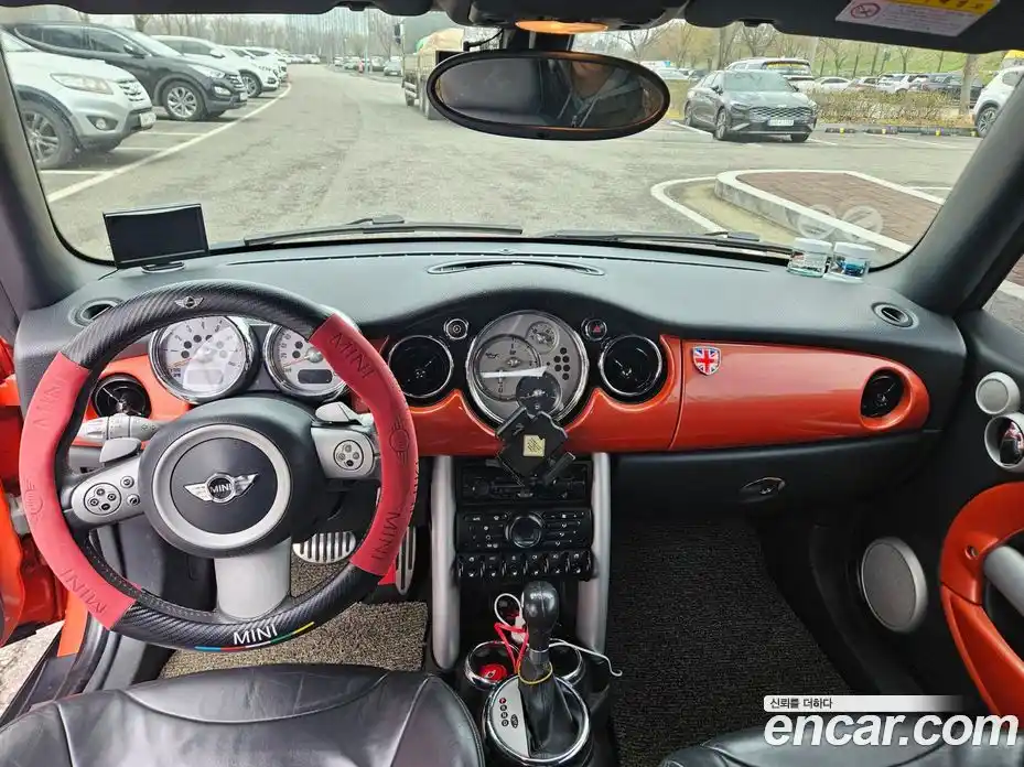 Mini Cooper Convertible 2007 1.6 гидро в Москве № 1548530, фото 7