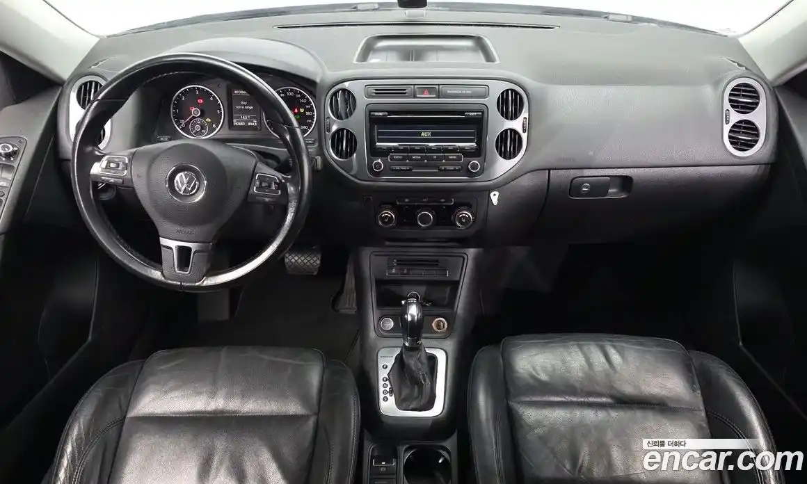 Volkswagen Tiguan 2012 2.0 гидро в Москве № 1549458, фото 7