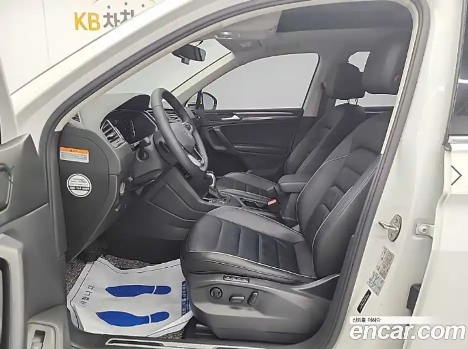 Volkswagen Tiguan 2022 2.0 гидро в Москве № 1549509, фото 11