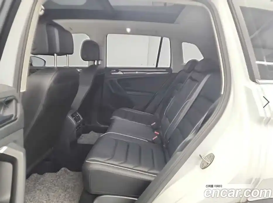 Volkswagen Tiguan 2022 2.0 гидро в Москве № 1549509, фото 12