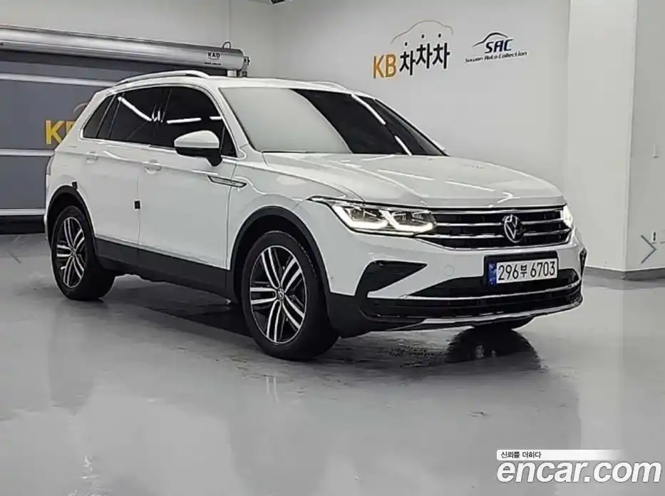 Volkswagen Tiguan 2022 2.0 гидро в Москве № 1549509, фото 4