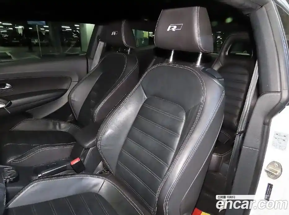Volkswagen Scirocco 2013 2.0 гидро в Москве № 1549563, фото 7