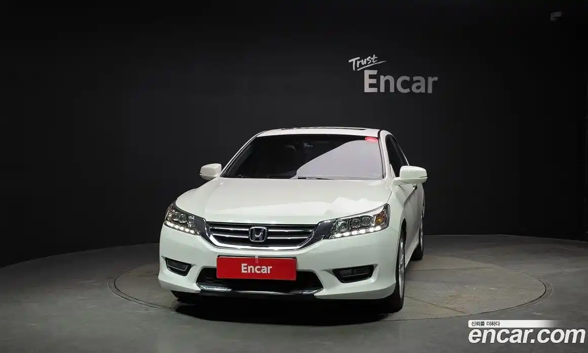 Honda Accord 2014 2.4 гидро в Москве № 1550279, фото 3