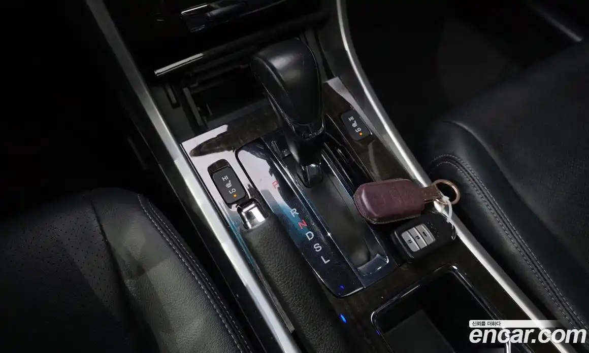 Honda Accord 2014 2.4 гидро в Москве № 1550279, фото 9