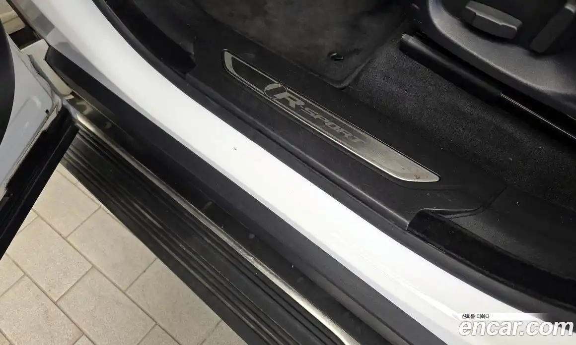 Jaguar F-Pace 2016 3.0 гидро в Москве № 1550913, фото 19