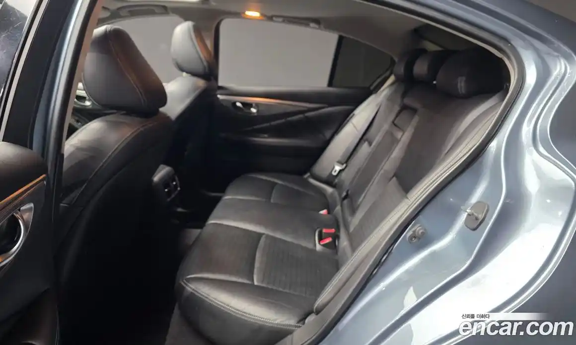 Infiniti Q50 2016 3.5 гидро в Москве № 1551081, фото 12