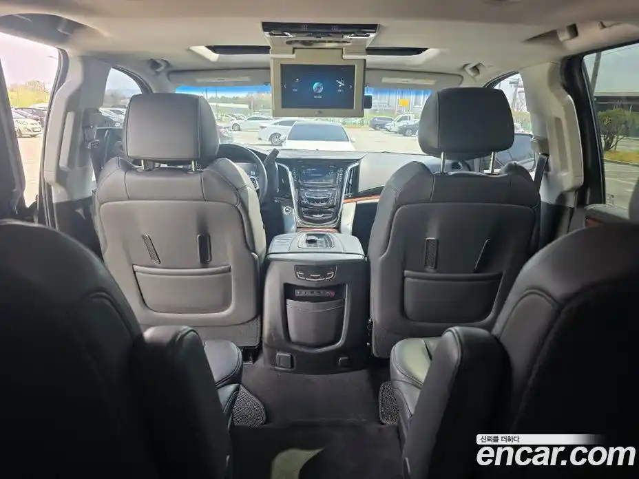 Cadillac Escalade 2017 6.2 гидро в Москве № 1551419, фото 19