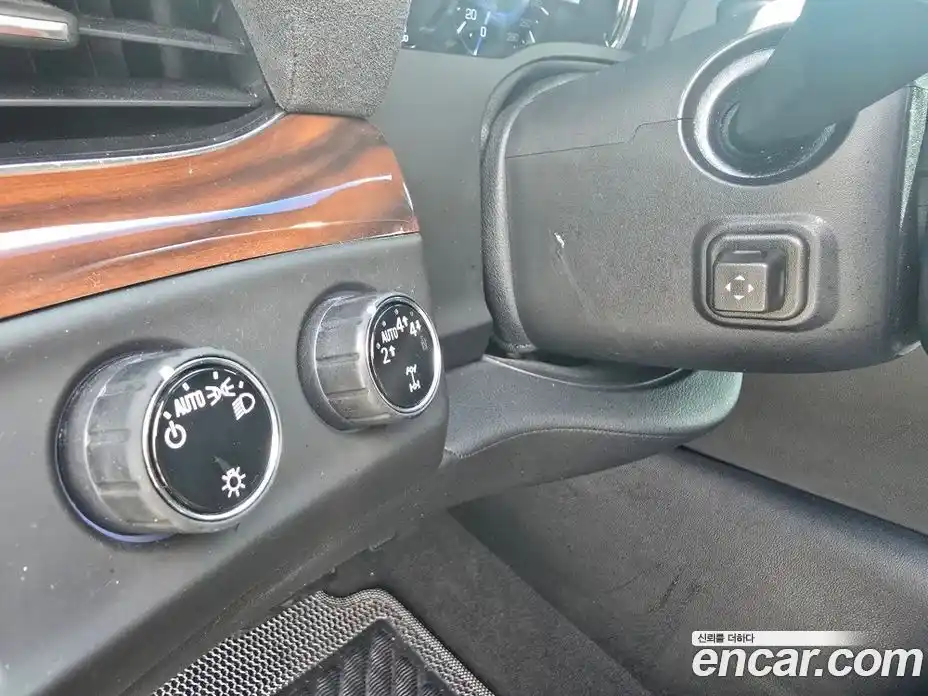 Cadillac Escalade 2017 6.2 гидро в Москве № 1551419, фото 20