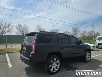 Cadillac Escalade 2017 6.2 гидро в Москве № 1551419, миниатюра 2