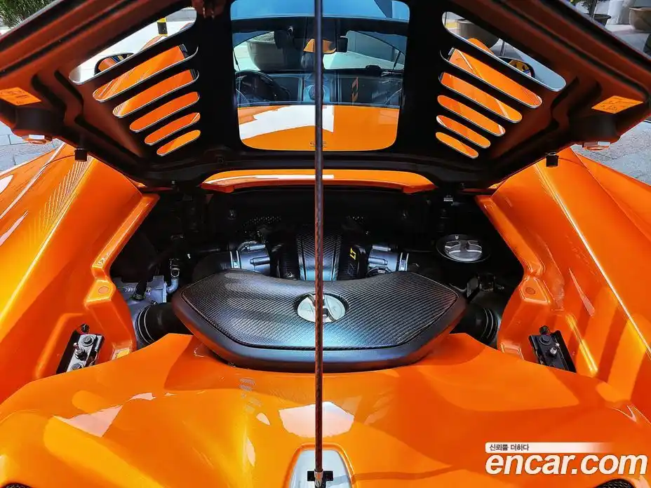 McLaren 675LT 2016 3.8 гидро в Москве № 1551709, фото 18