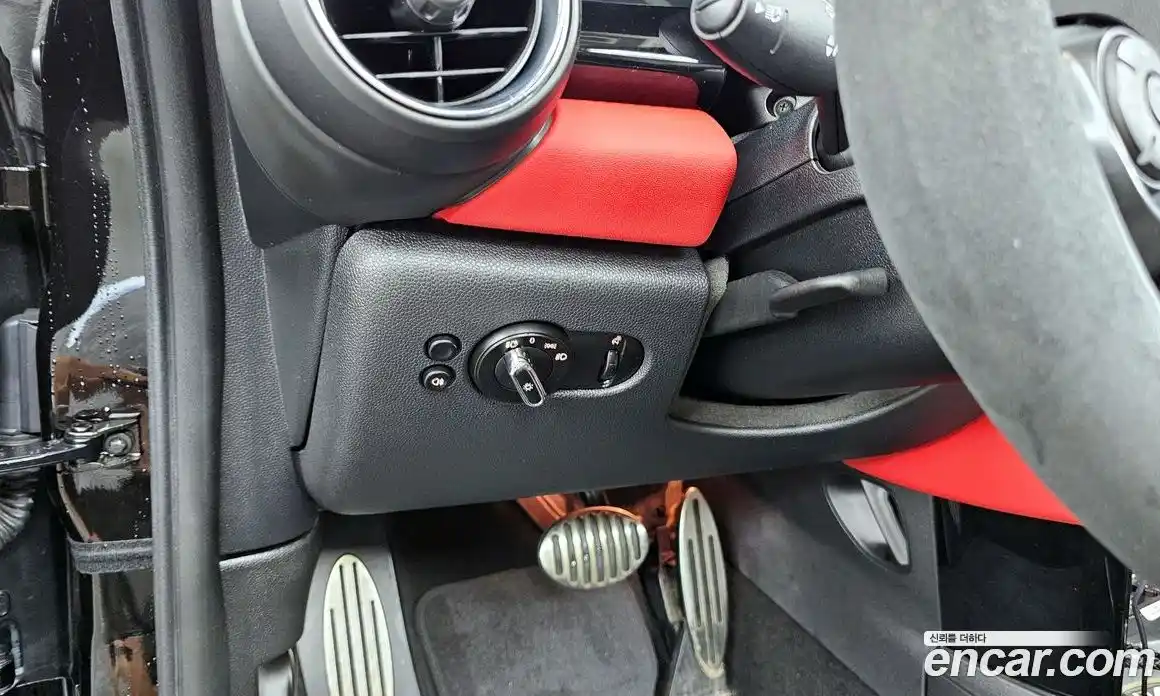 Mini Cooper Convertible 2020 2.0 гидро в Москве № 156872, фото 16