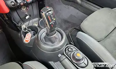Mini Cooper Convertible 2020 2.0 гидро в Москве № 156872, миниатюра 9