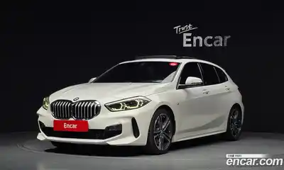 BMW 1-Series, 2022