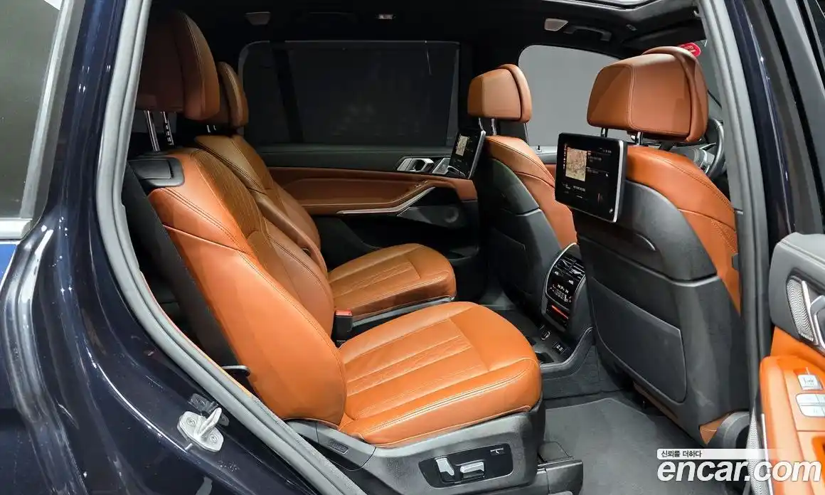 BMW X7 2022 3.0 гидро в Москве № 158456, фото 12