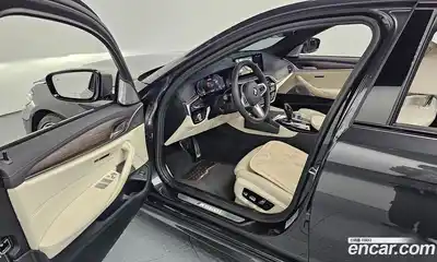 BMW 5-Series 2020 4.4 гидро в Москве № 158729, миниатюра 11