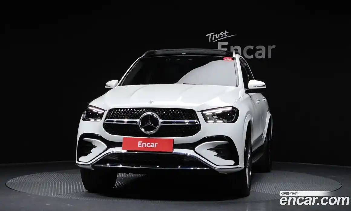 Mercedes-Benz GLE-Class 2023 3.0 гидро в Москве № 160273, фото 3