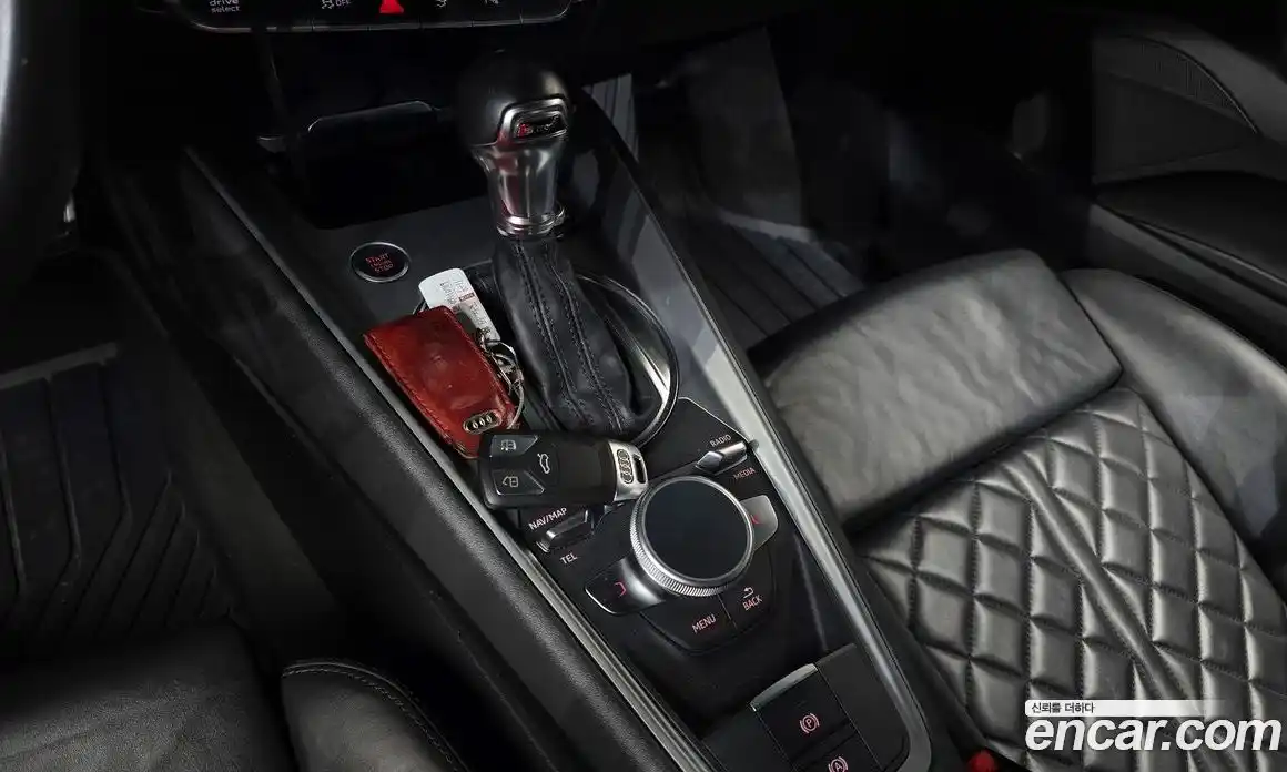 Audi TT 2015 2.0 гидро в Москве № 163879, фото 9