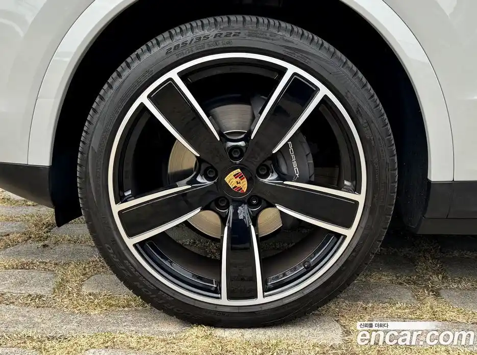 Porsche Cayenne 2021 3.0 гидро в Москве № 165877, фото 6