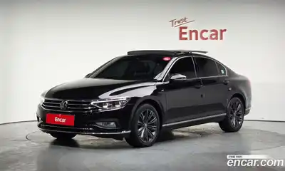 Volkswagen Passat, 2022
