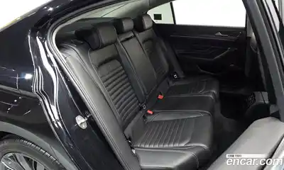 Volkswagen Passat 2022 2.0 гидро в Москве № 168580, миниатюра 11