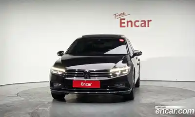 Volkswagen Passat 2022 2.0 гидро в Москве № 168580, миниатюра 3