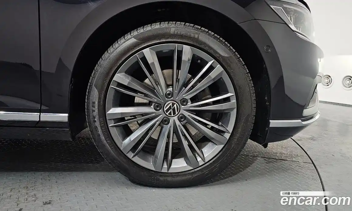 Volkswagen Passat 2022 2.0 гидро в Москве № 168580, фото 5