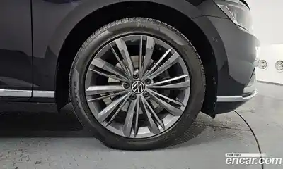 Volkswagen Passat 2022 2.0 гидро в Москве № 168580, миниатюра 5