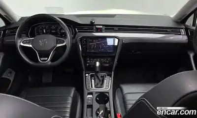 Volkswagen Passat 2022 2.0 гидро в Москве № 168580, миниатюра 7
