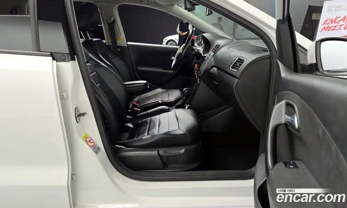 Volkswagen Polo 2014 1.6 гидро в Москве № 168889, фото 11