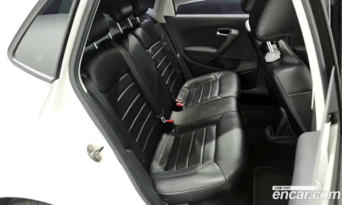 Volkswagen Polo 2014 1.6 гидро в Москве № 168889, фото 12