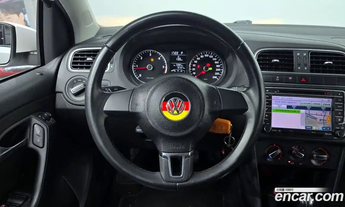 Volkswagen Polo 2014 1.6 гидро в Москве № 168889, фото 14