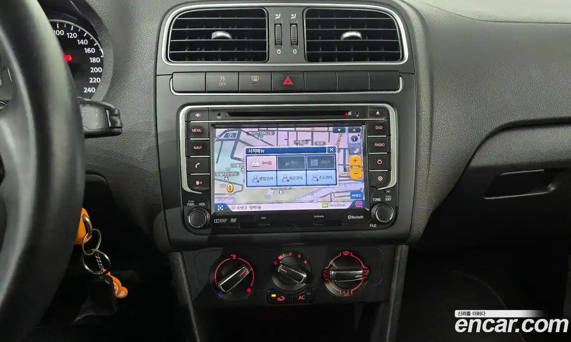 Volkswagen Polo 2014 1.6 гидро в Москве № 168889, фото 16