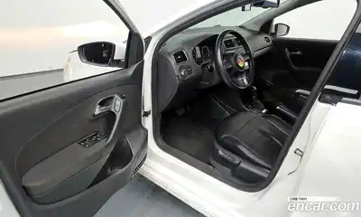 Volkswagen Polo 2014 1.6 гидро в Москве № 168889, миниатюра 10