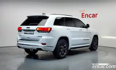 Jeep Cherokee 2020 3.6 гидро в Москве № 169701, миниатюра 2