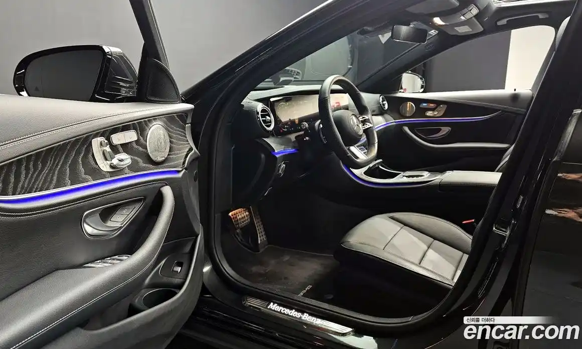 Mercedes-Benz E-Class 2022 1.9 гидро в Москве № 177972, фото 12