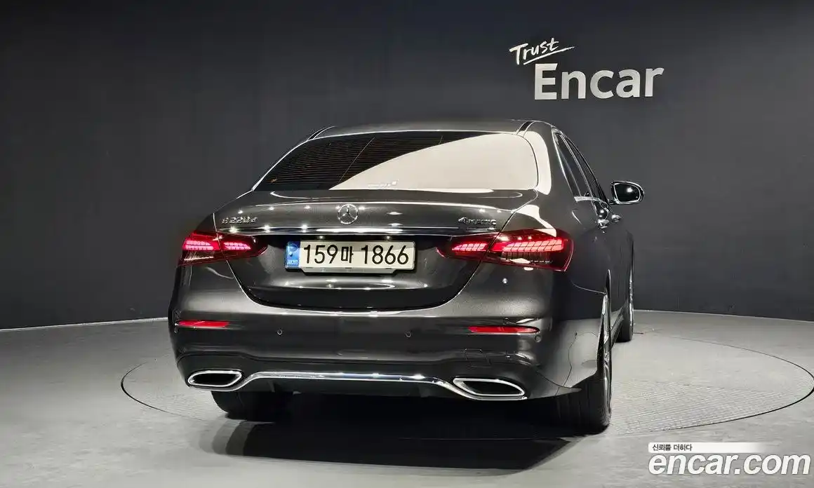 Mercedes-Benz E-Class 2022 1.9 гидро в Москве № 177972, фото 4