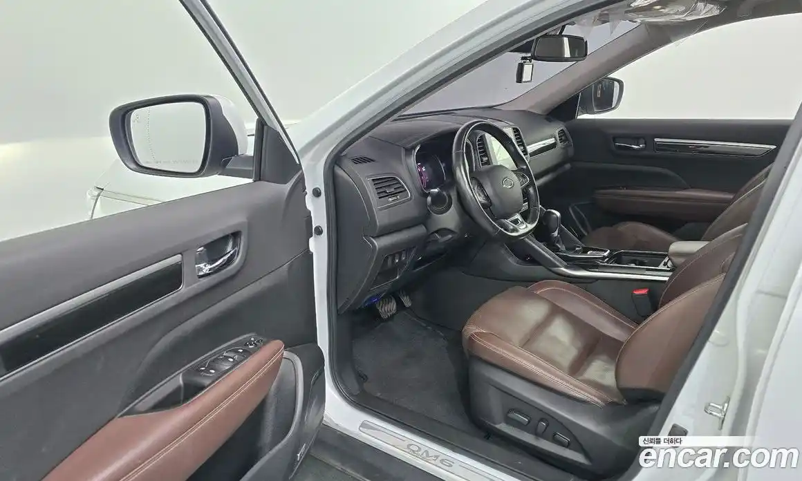 Renault QM6 2018 2.0 гидро в Москве № 178258, фото 10