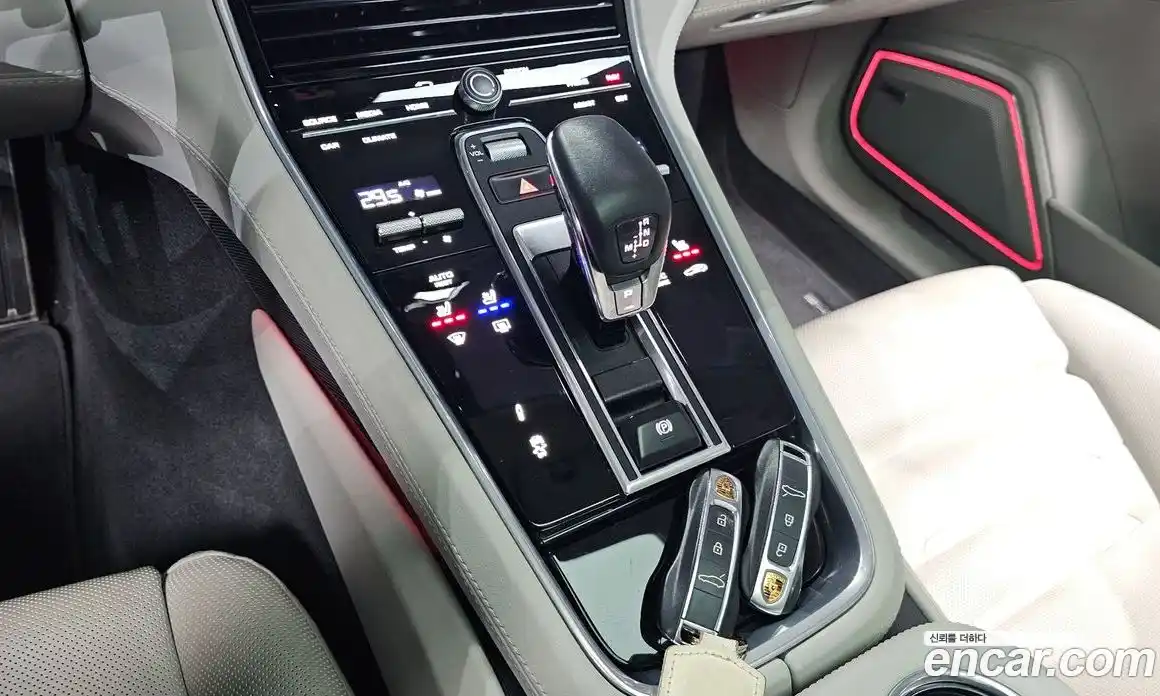 Porsche Panamera 2019 4.0 гидро в Москве № 197527, фото 9