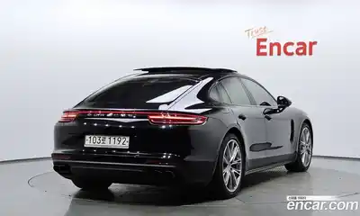 Porsche Panamera, 2018