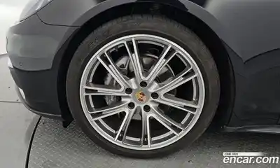 Porsche Panamera 2018 3.0 гидро в Москве № 197555, миниатюра 4