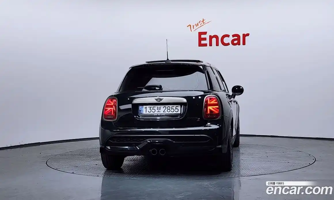 Mini Cooper 2022 2.0 гидро в Москве № 198352, фото 4