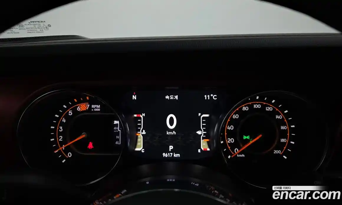 Jeep Wrangler 2023 2.0 гидро в Москве № 208961, фото 8