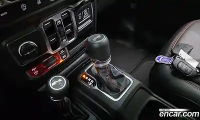 Jeep Wrangler 2023 2.0 гидро в Москве № 208961, миниатюра 9