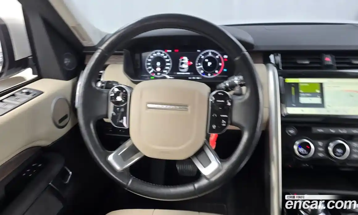 Land Rover Discovery 2019 3.0 гидро в Москве № 213772, фото 13