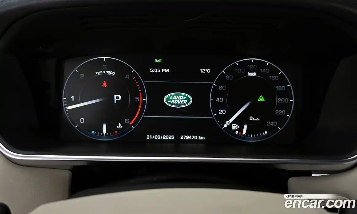 Land Rover Range-Rover 2014 3.0 гидро в Москве № 213858, фото 8