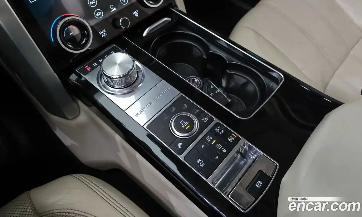 Land Rover Range-Rover 2014 3.0 гидро в Москве № 213858, фото 9