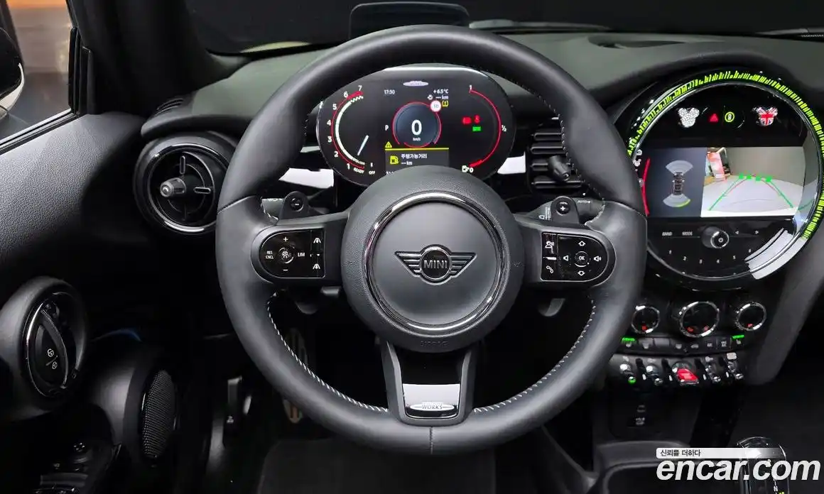 Mini Cooper Convertible 2021 2.0 гидро в Москве № 221168, фото 13